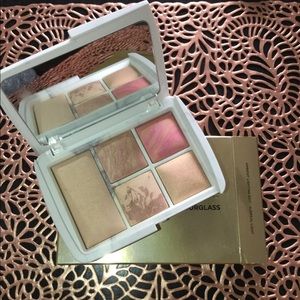 TRADE ‼️surreal light palette